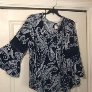 Blue & White Top 3/4” Sleeves w/Blue Lace on Sleeves